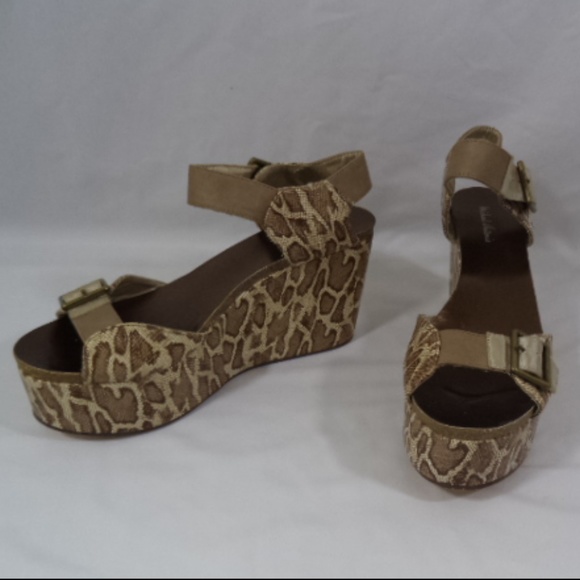 michael antonio platform sandals